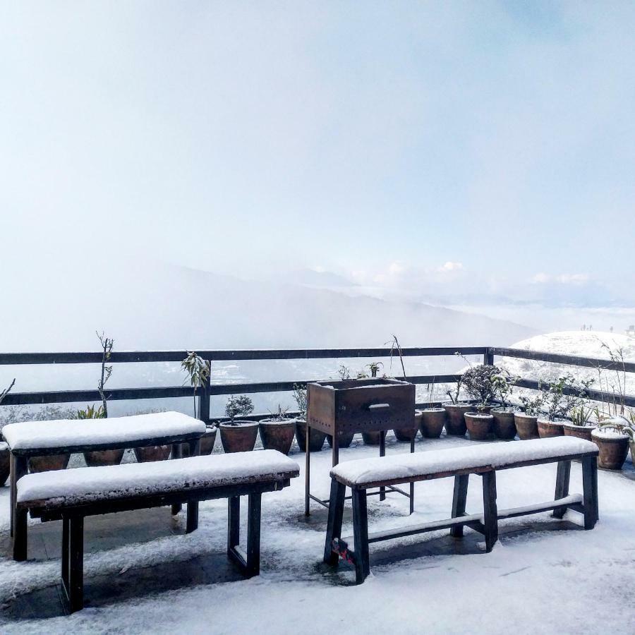 Berg House Cafe And Hotel Nagarkot Dış mekan fotoğraf